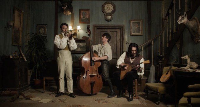 what-we-do-in-the-shadows-new-zealand-2014-hd-mkv_snapshot_00-14-00_2015-01-14_13-47-23