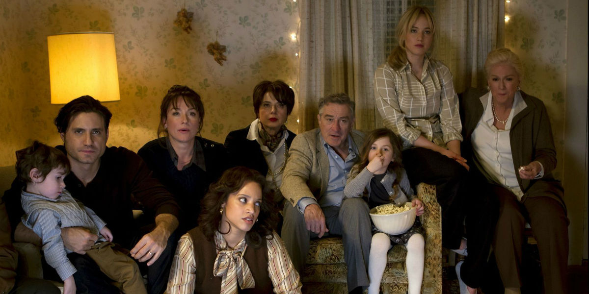 joy-movie-review-2015-lawrence